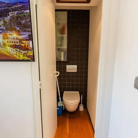 شقة Roof In Center Of Toulouse-free Parking- تولوز