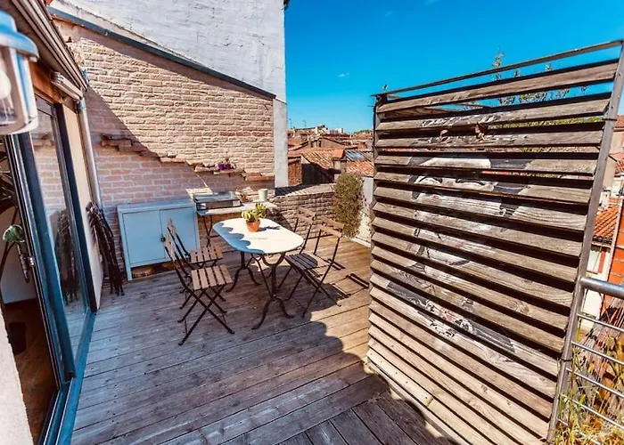 Roof In Center Of Toulouse-free Parking- Apartmán *