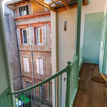 Roof In Center Of Toulouse-free Parking- Appartement *